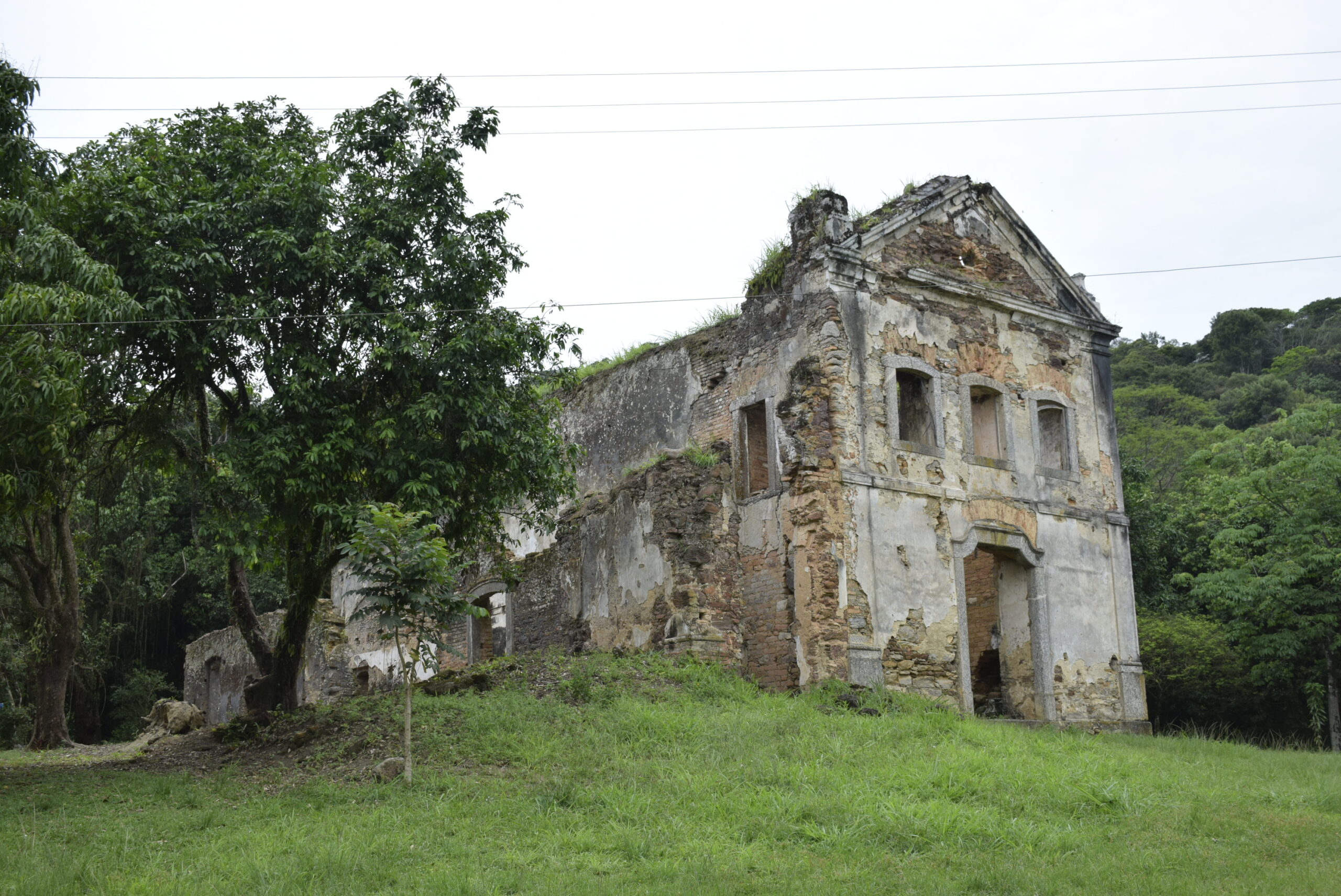 Ruinas da Igreja de São José do Vale da Boa Morte | Foto Rogerio Silva | Direitos Reservados