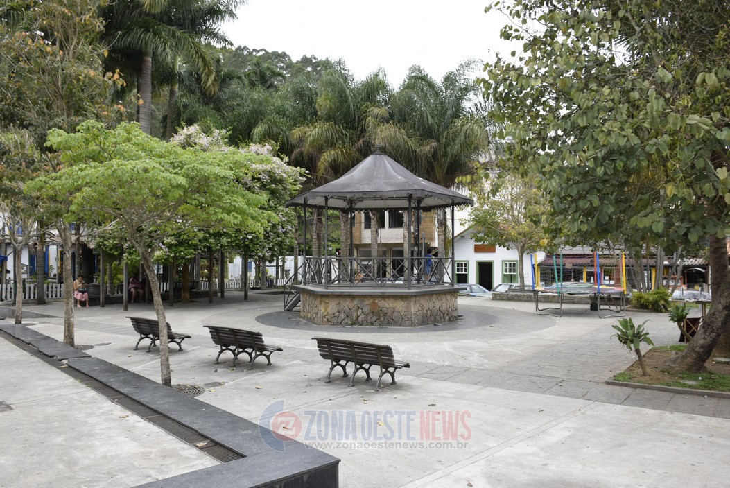 Coreto na praça principal de Lumiar | Foto: Rogério Silva