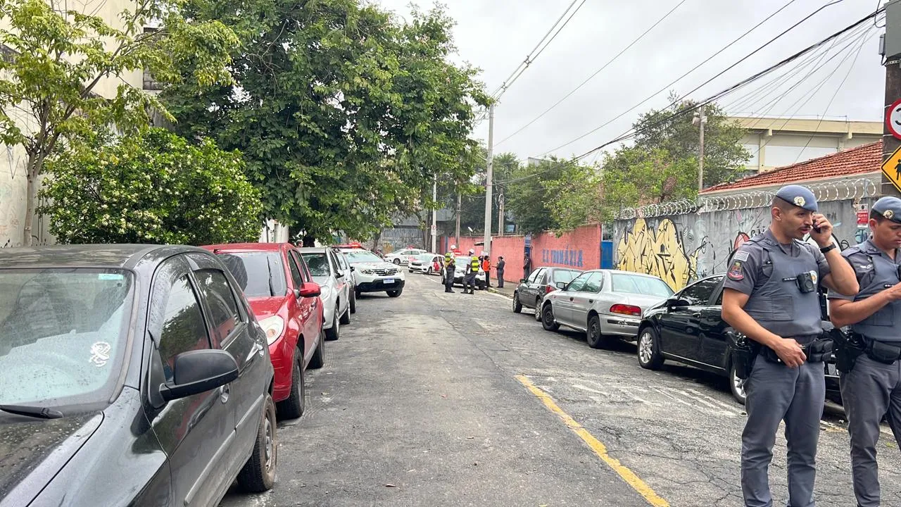 Professores e alunos foram esfaqueados na Escola Estadual Thomazia Montoro, na Vila Sônia, em São Paulo, no dia 27 de março de 2023 — Foto: Cristina Mayumi/TV Globo