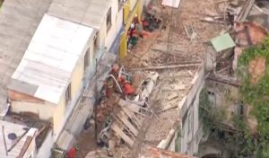O imóvel fica na Rua Senador Pompeu, próximo à Central do Brasil - Reprodução Record Rio